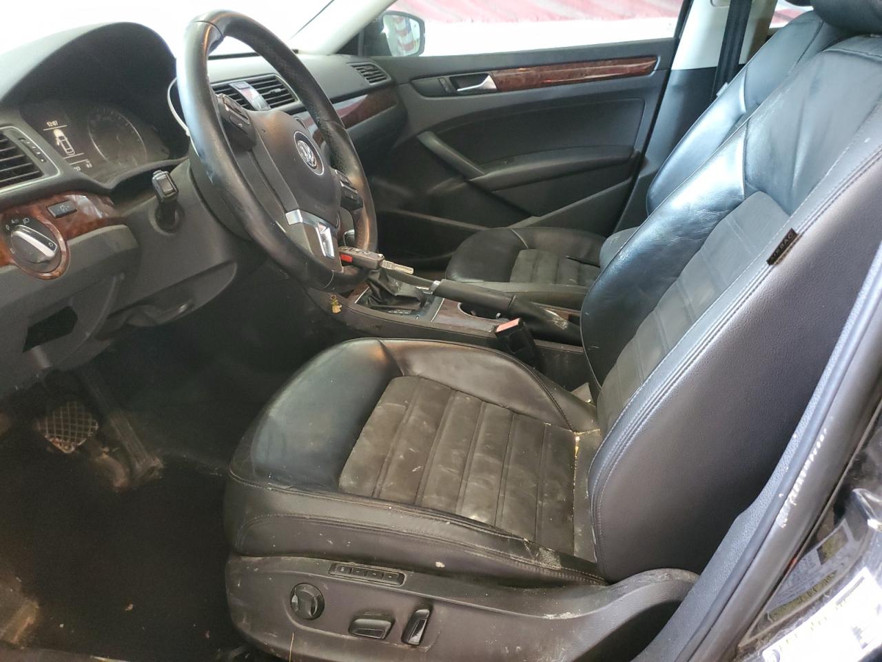 2013 Volkswagen Passat Sel VIN: 1VWCN7A37DC123277 Lot: 63820544