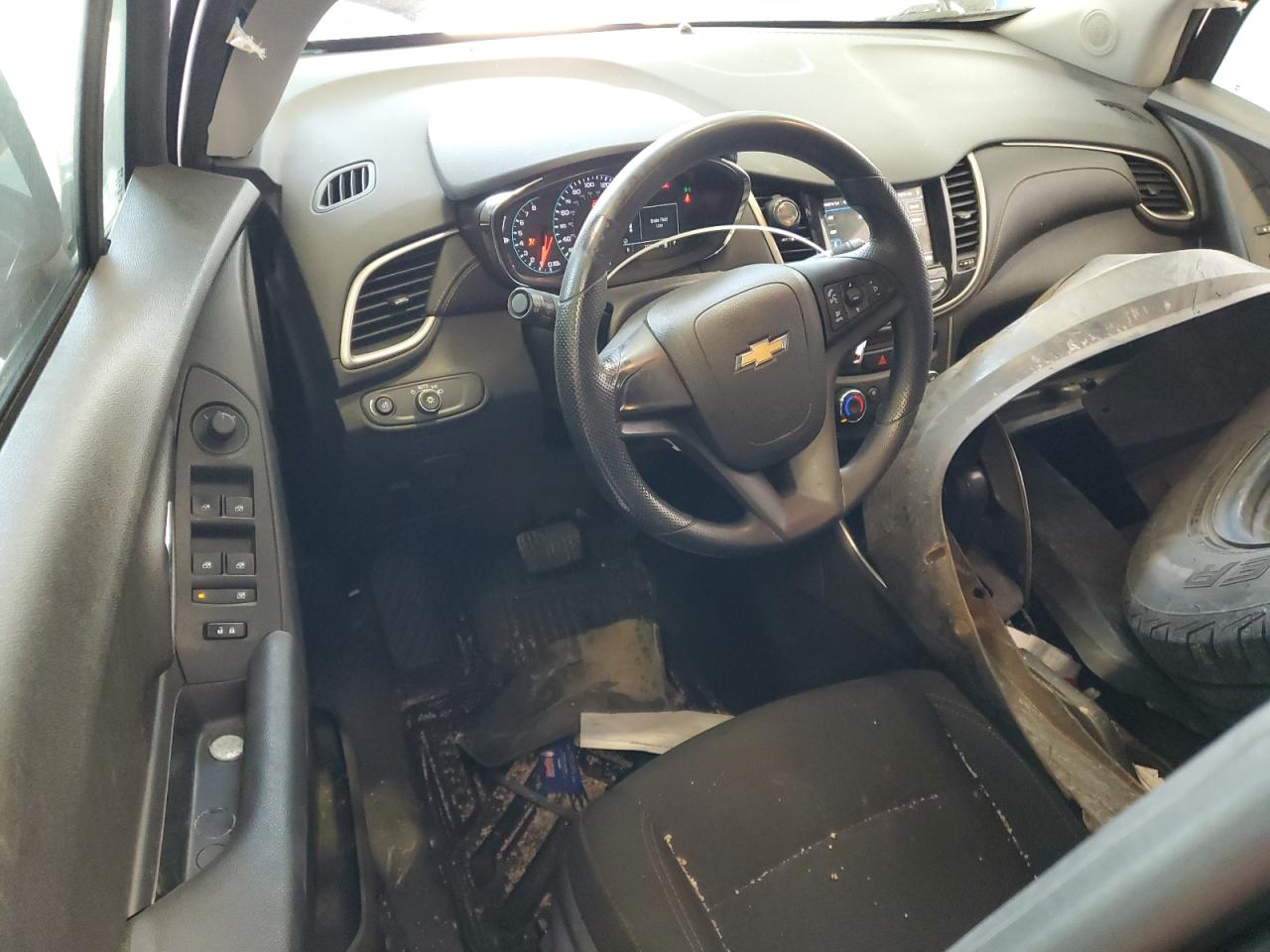 2018 Chevrolet Trax Ls VIN: 3GNCJKSB8JL246875 Lot: 62167064