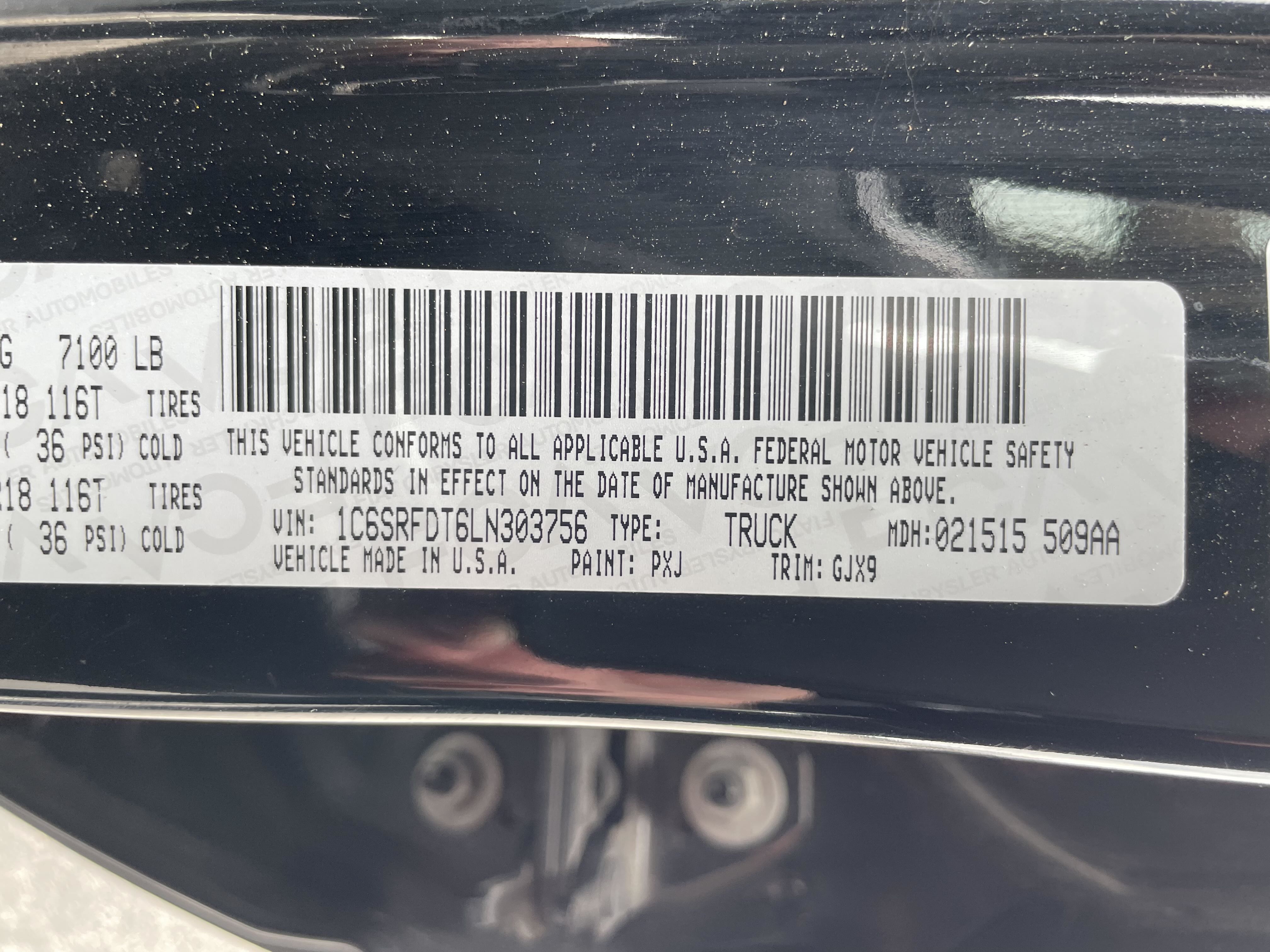 2020 Ram 1500 Laramie vin: 1C6SRFDT6LN303756