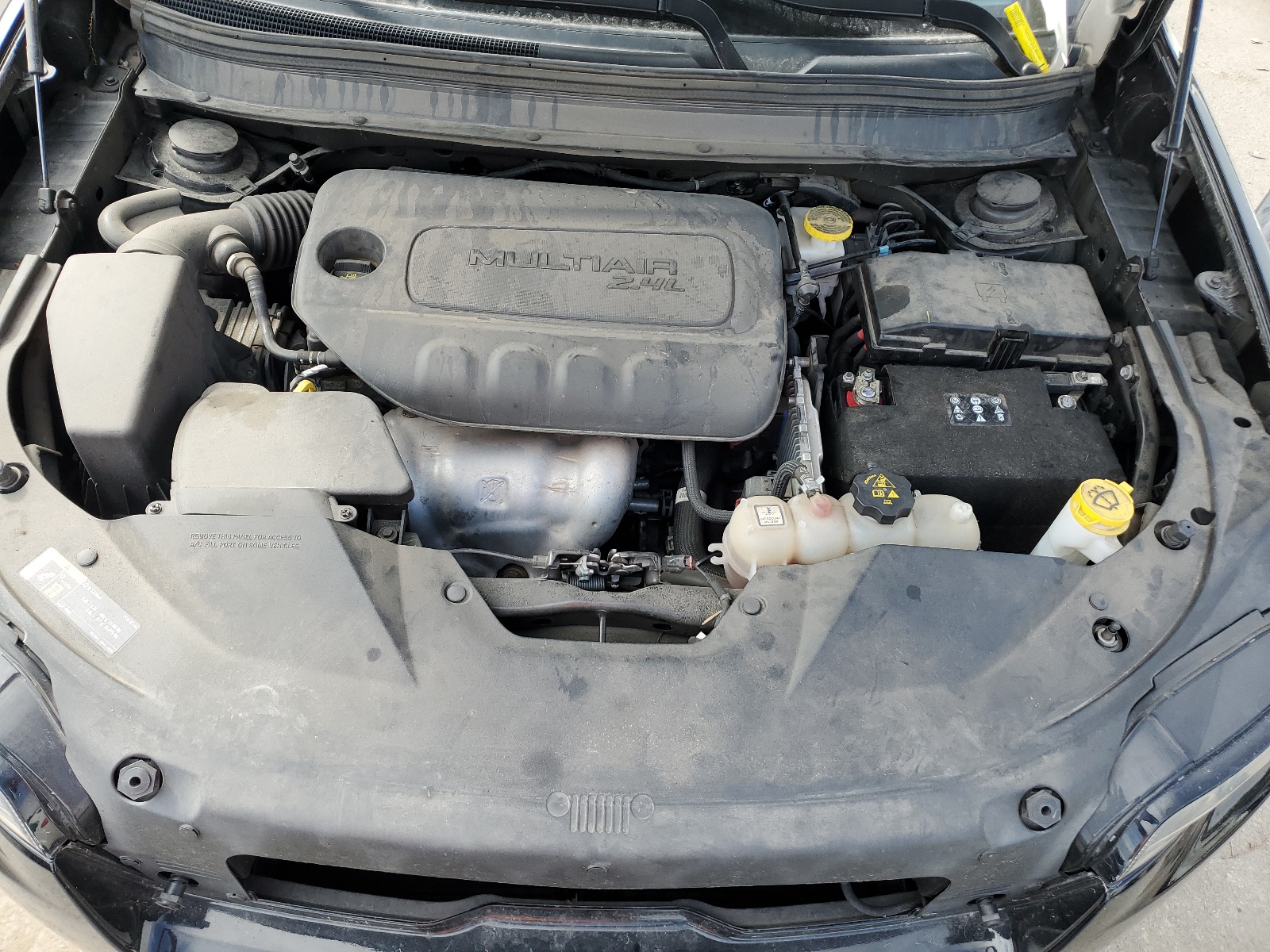 1C4PJLCB5KD466495 2019 Jeep Cherokee Latitude