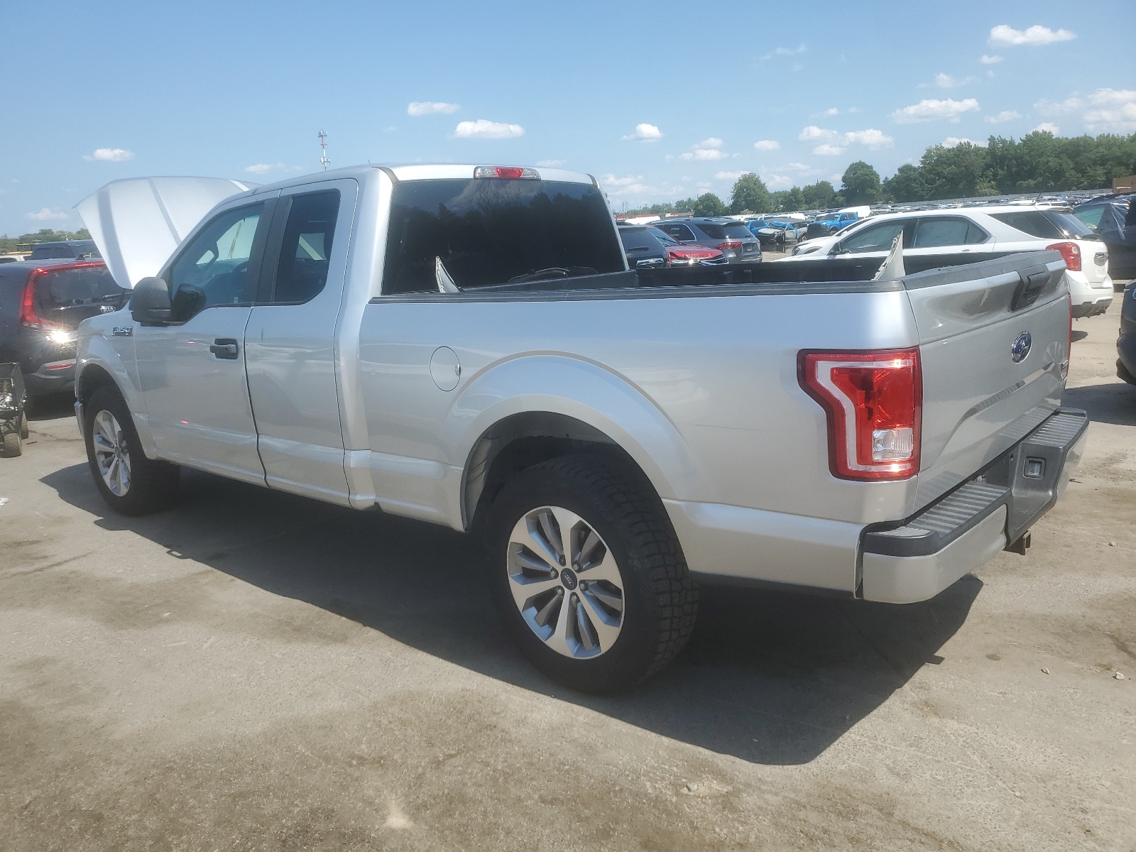 2017 Ford F150 Super Cab vin: 1FTEX1EP7HFB07021