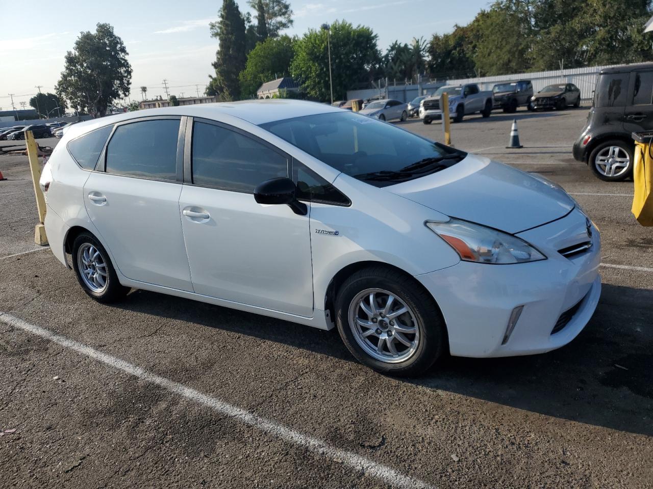 2012 Toyota Prius V VIN: JTDZN3EU3C3061397 Lot: 64694494