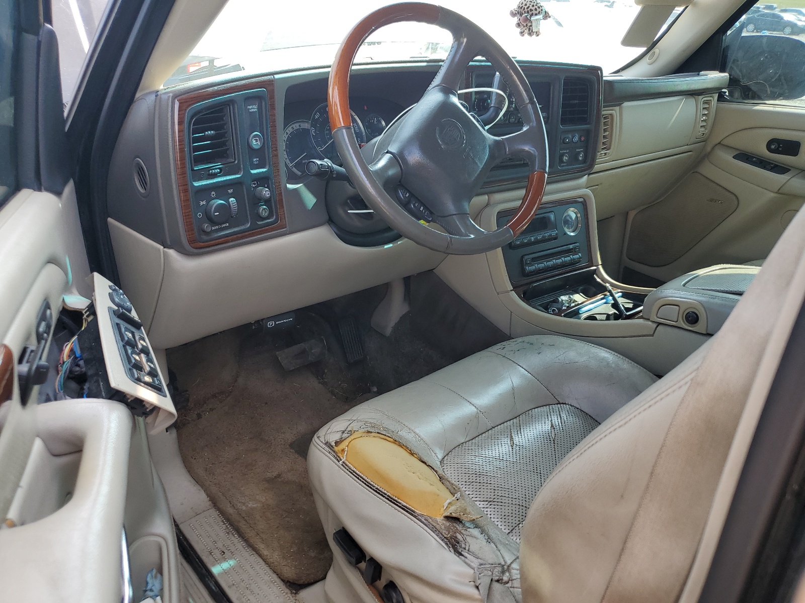 1GYEK63N92R106966 2002 Cadillac Escalade Luxury