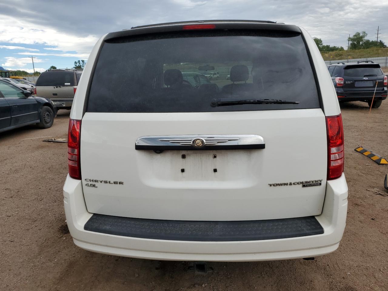 2010 Chrysler Town & Country Touring Plus VIN: 2A4RR8DX3AR478725 Lot: 61658684