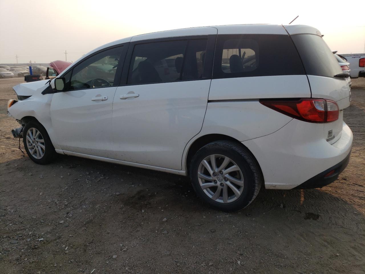 2012 Mazda 5 - Image 2