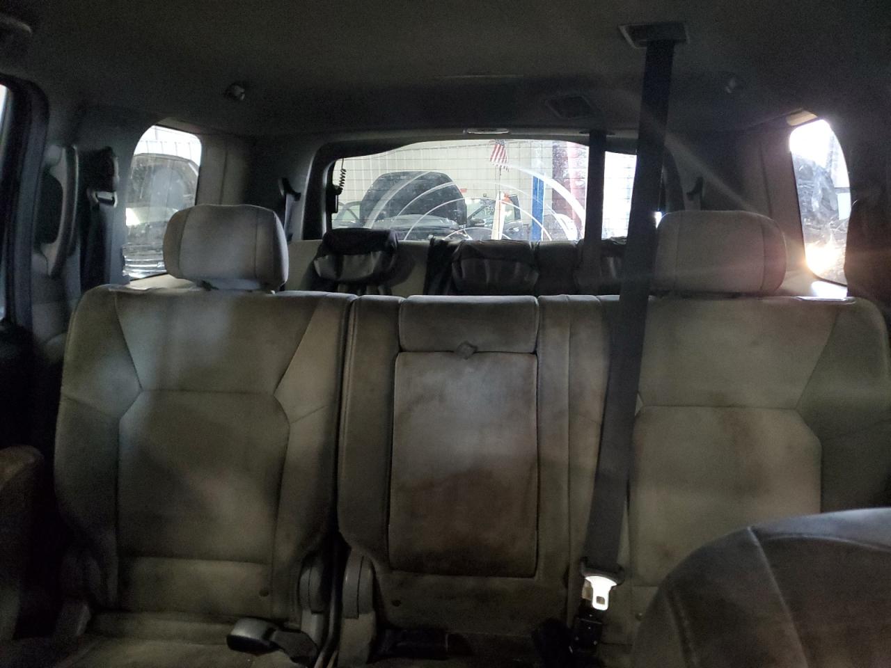 2009 Honda Pilot Lx VIN: 5FNYF48229B046443 Lot: 63751204