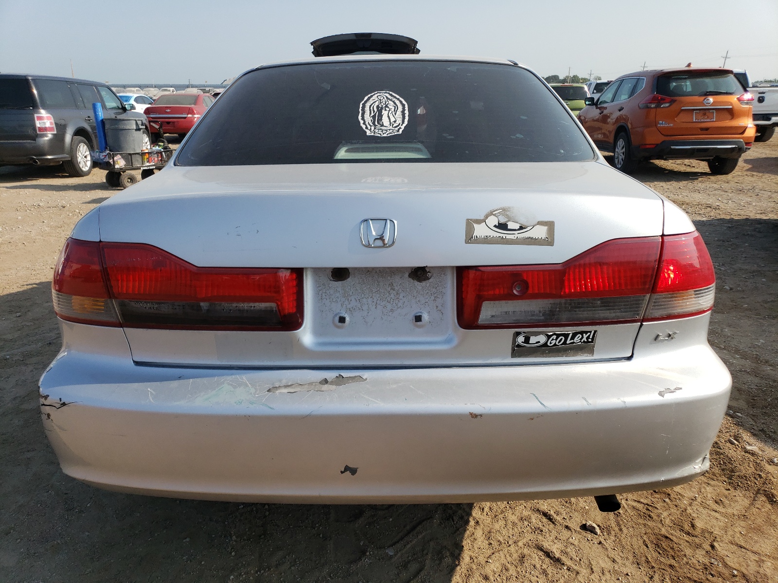 1HGCG56401A068036 2001 Honda Accord Lx