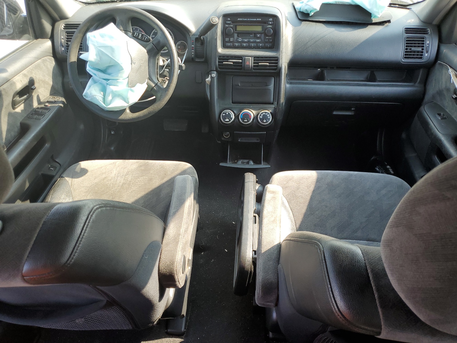 JHLRD78814C023079 2004 Honda Cr-V Ex