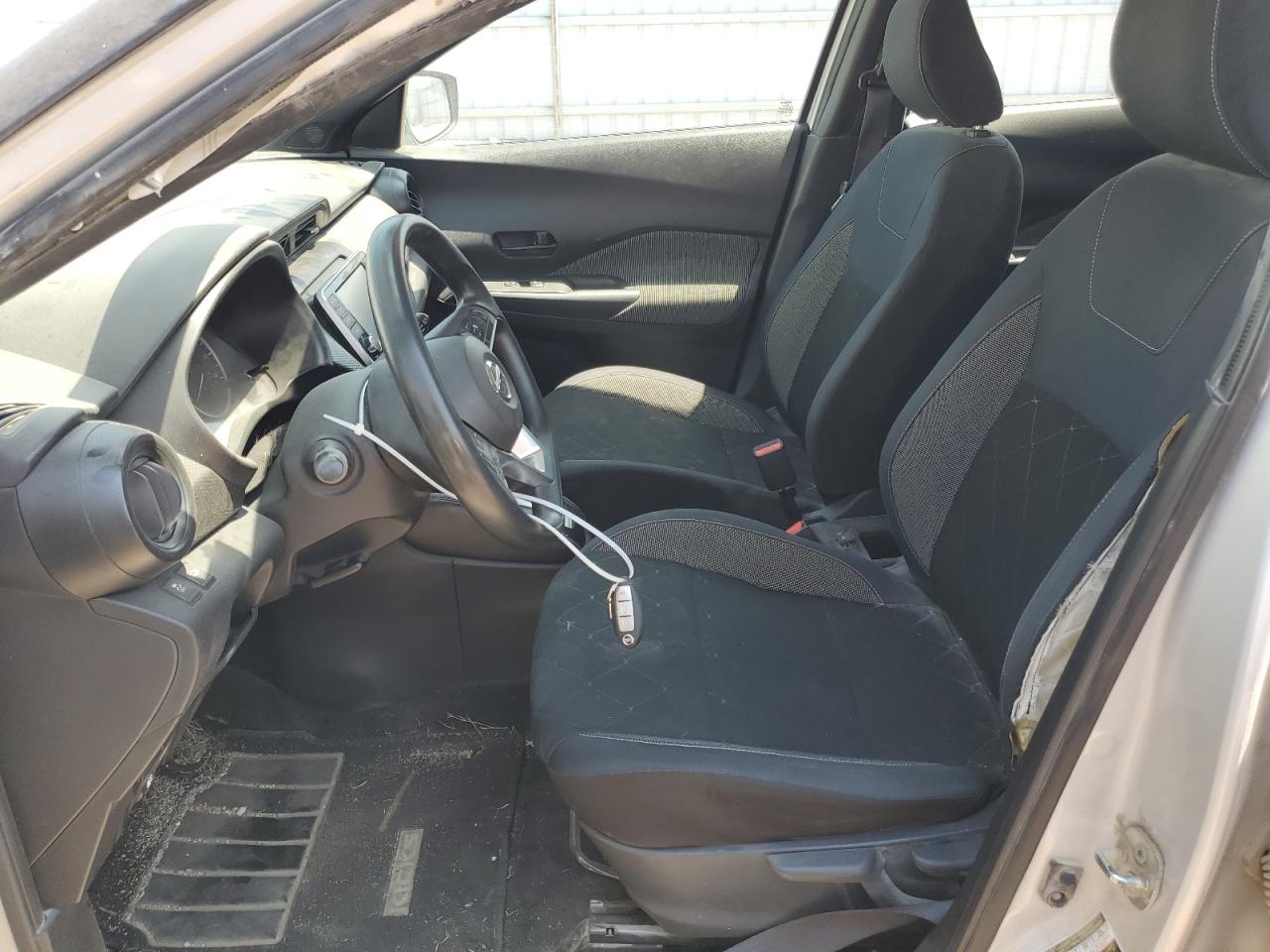 2019 Nissan Kicks S VIN: 3N1CP5CU8KL520170 Lot: 62870094