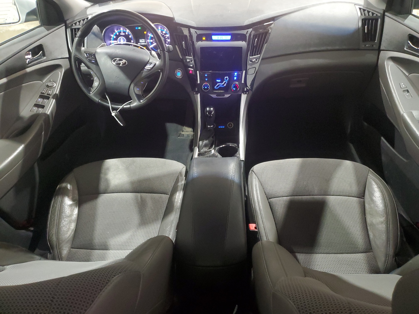 5NPEC4AC4DH682063 2013 Hyundai Sonata Se