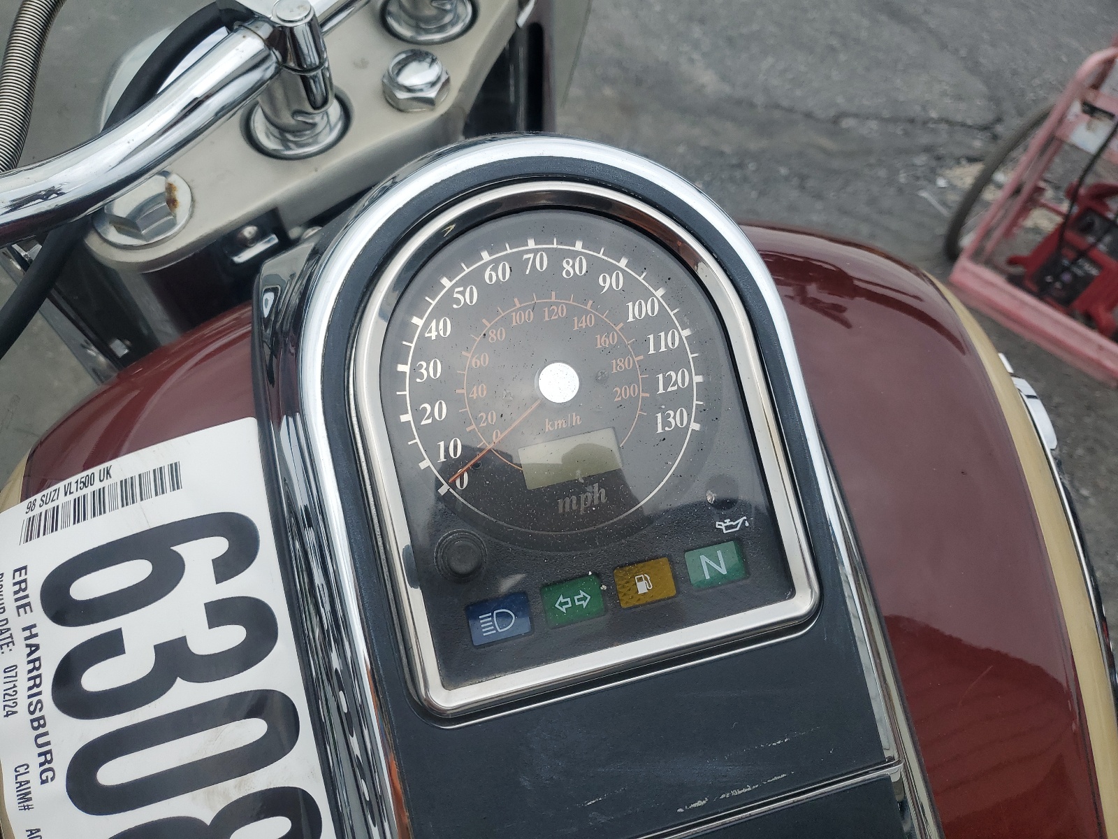 JS1VY51AXW2102397 1998 Suzuki Vl1500