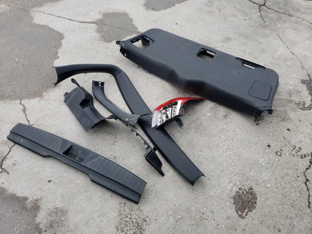 2016 Subaru Outback 2.5I Limited VIN: 4S4BSBLCXG3321889 Lot: 63543654