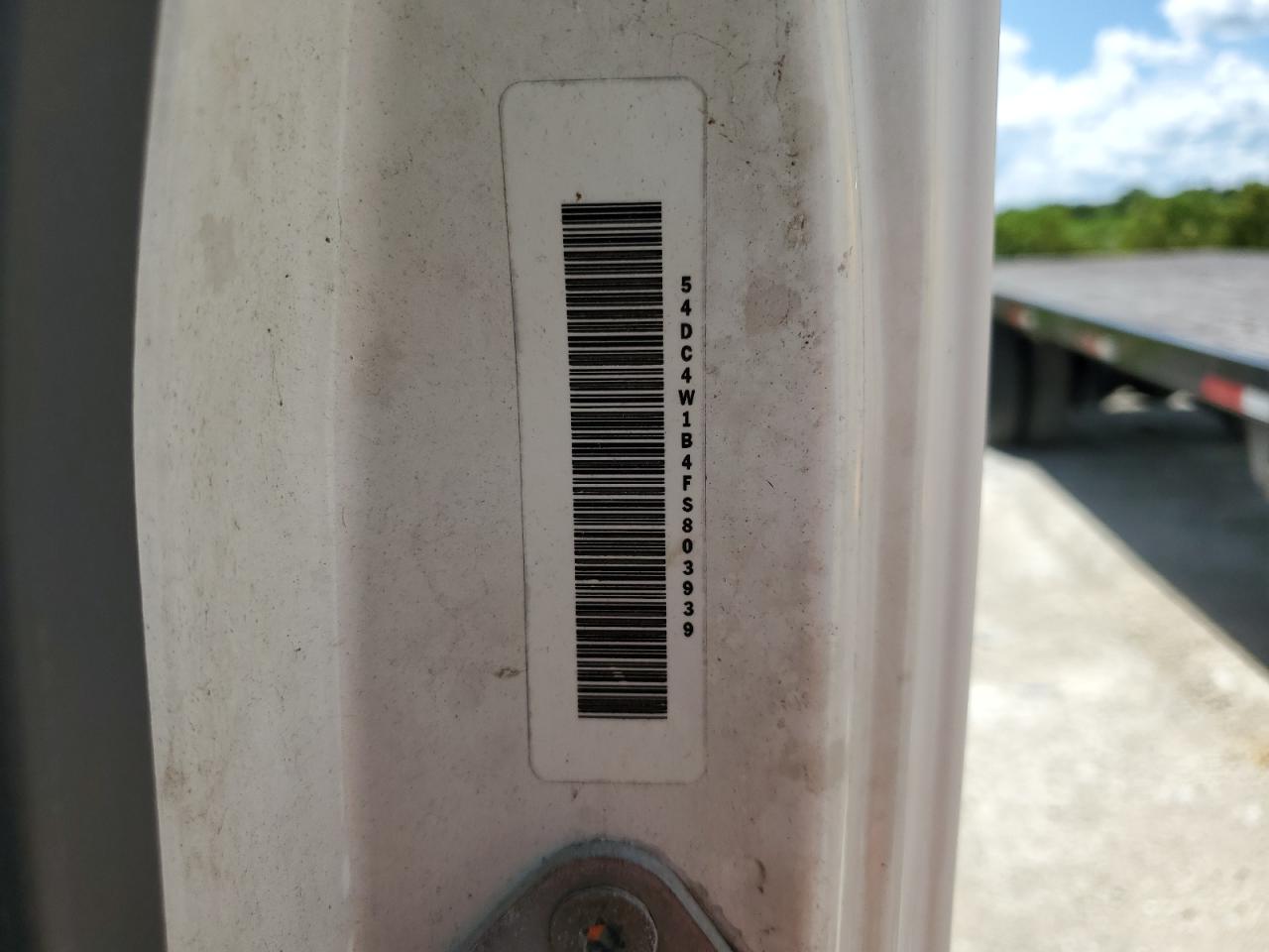 2015 Isuzu Npr Hd VIN: 54DC4W1B4FS803939 Lot: 61242214