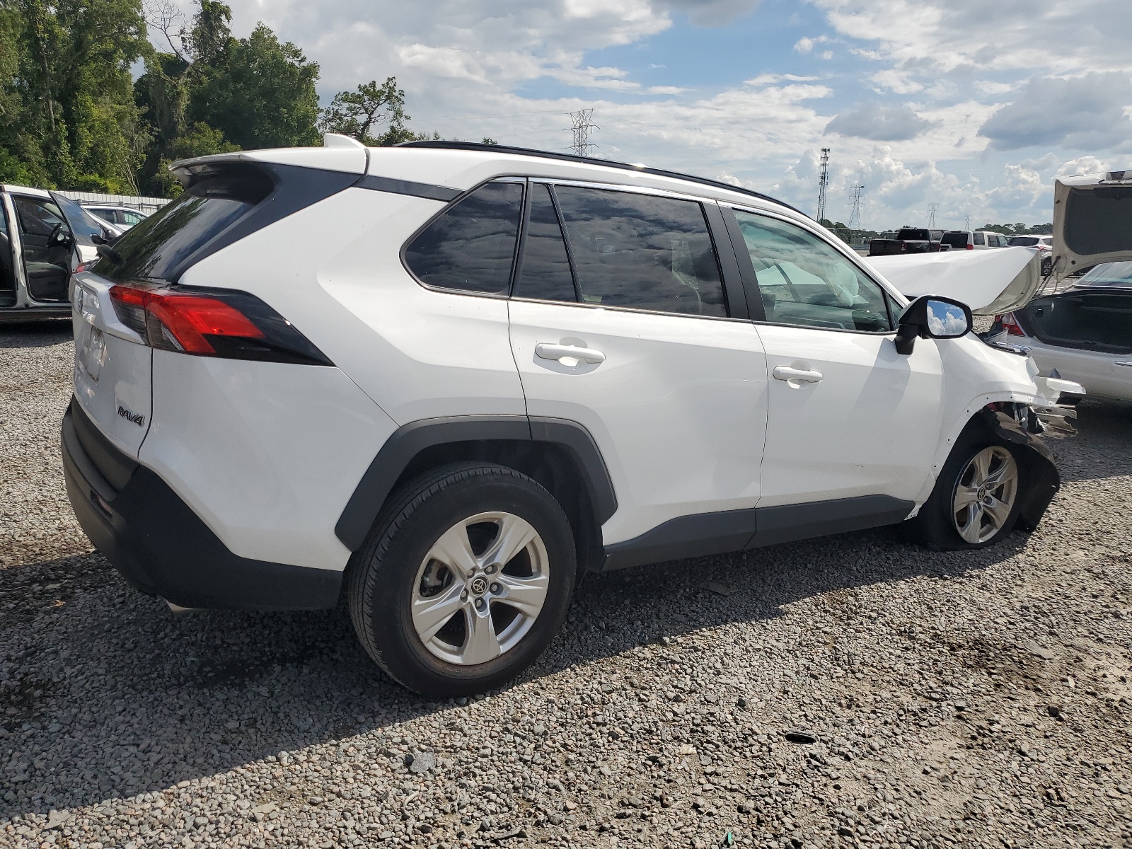 2T3W1RFV0MC165449 2021 Toyota Rav4 Xle