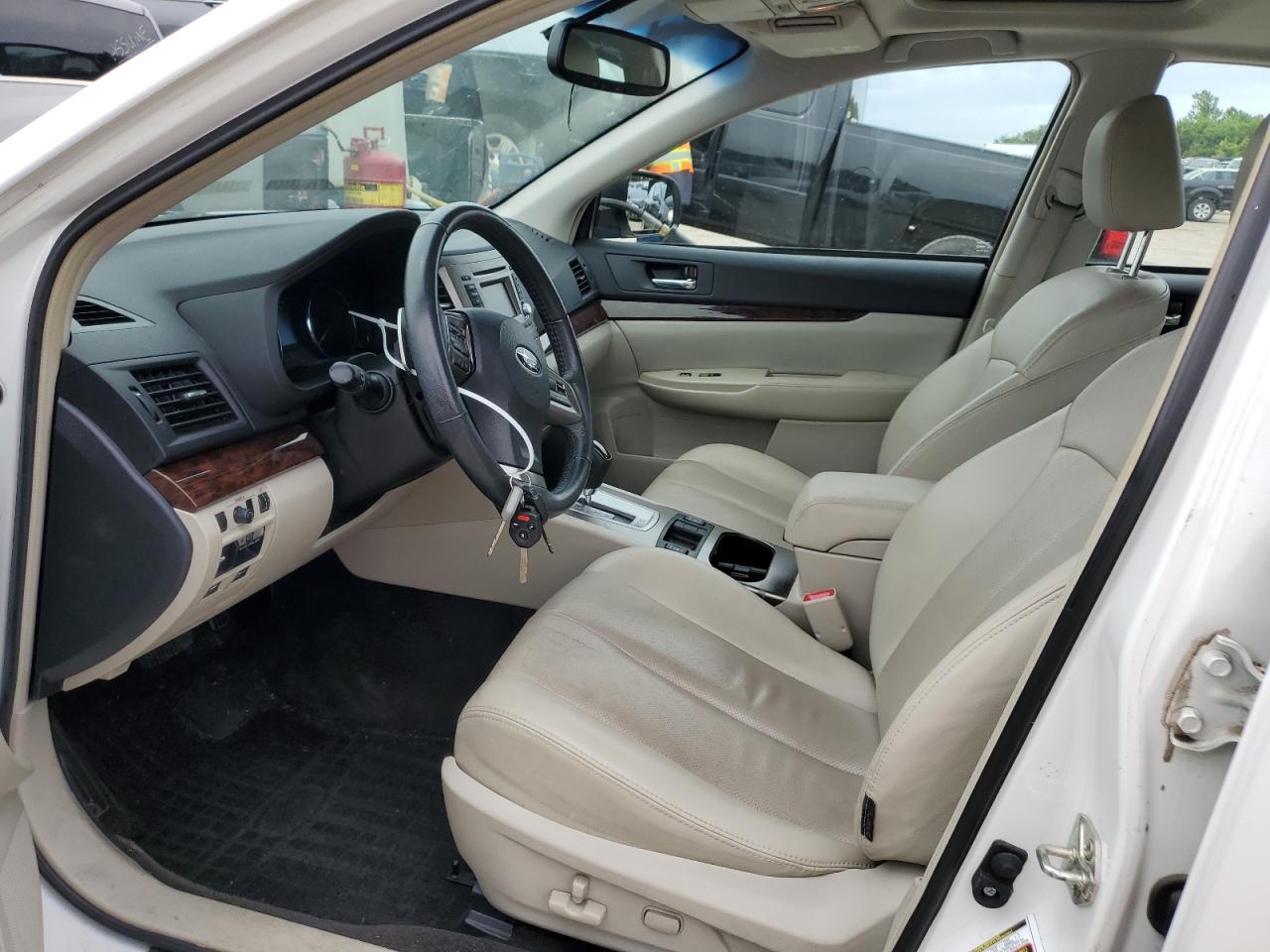 2014 Subaru Legacy 2.5I Limited VIN: 4S3BMCL67E3021366 Lot: 61130454