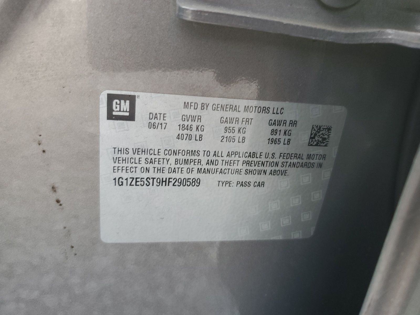 1G1ZE5ST9HF290589 2017 Chevrolet Malibu Lt