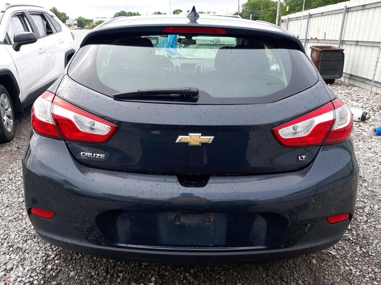 3G1BE6SMXJS648607 2018 Chevrolet Cruze Lt