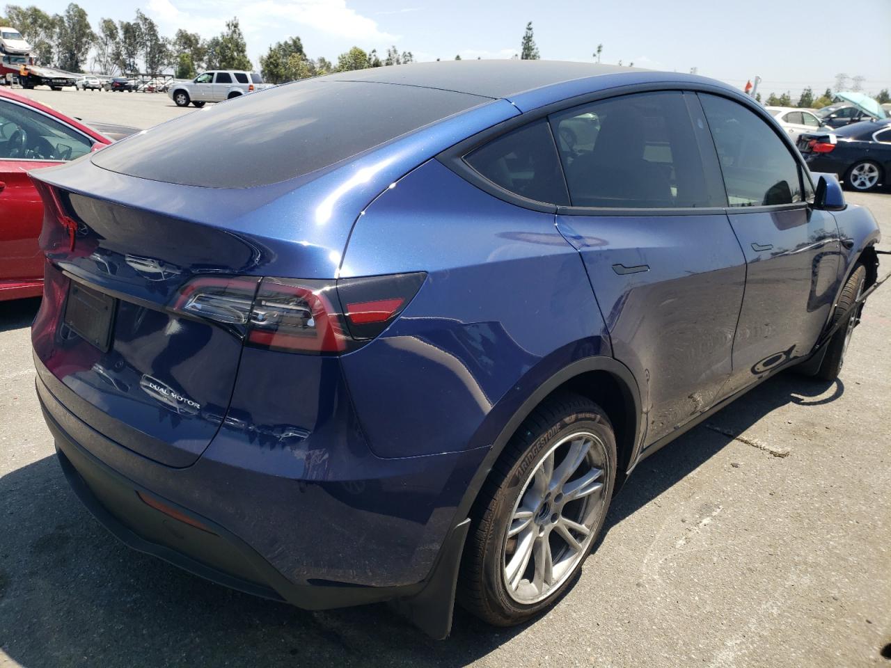 7SAYGDEE1PA141620 Tesla Model Y  3