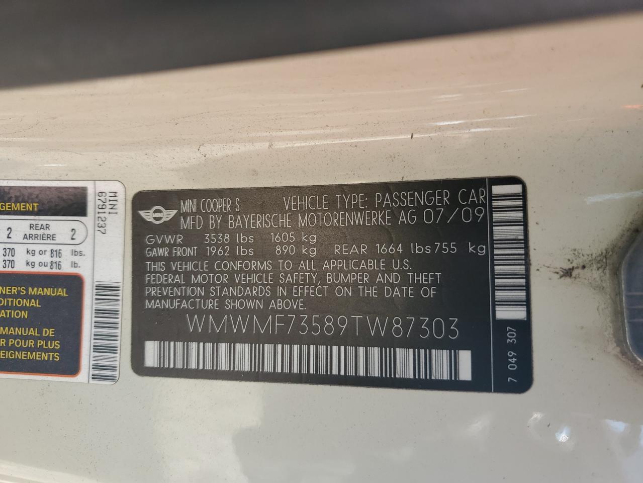 2009 Mini Cooper S VIN: WMWMF73589TW87303 Lot: 62726574