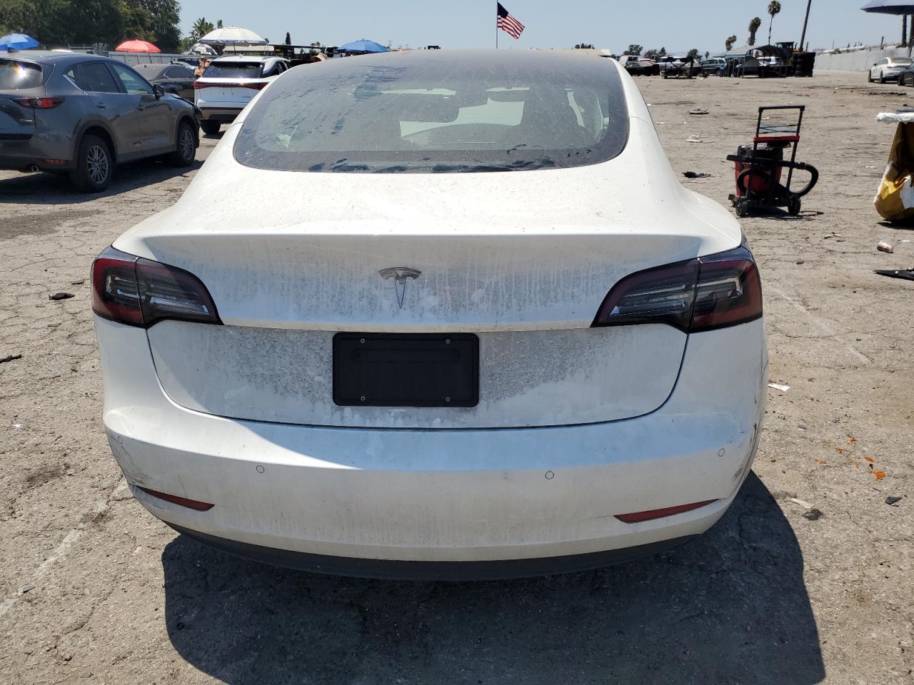 5YJ3E1EA5NF375963 2022 Tesla Model 3