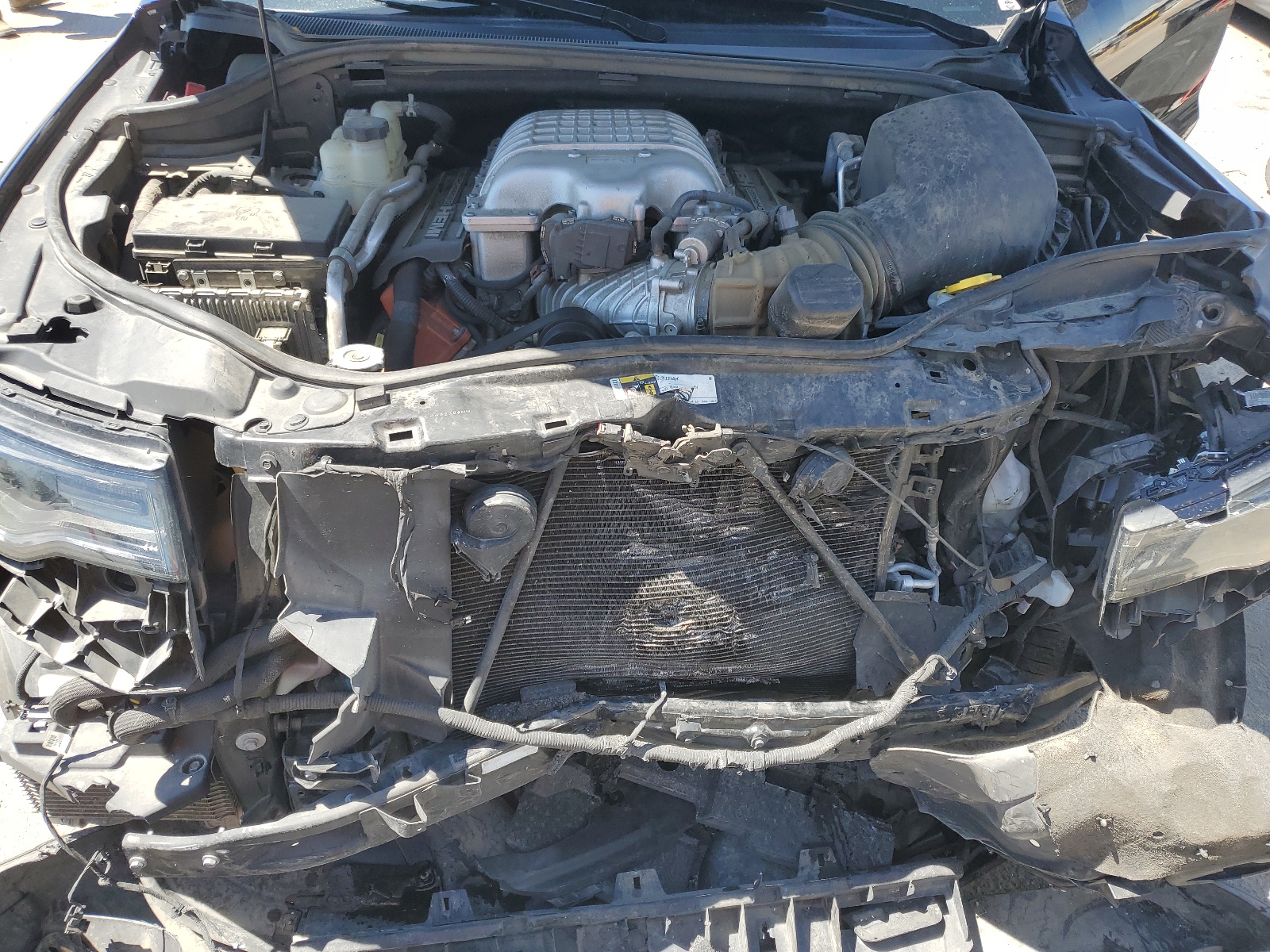 1C4RJFN96JC316355 2018 Jeep Grand Cherokee Trackhawk