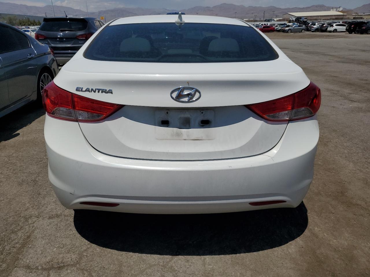 5NPDH4AE0DH434214 2013 Hyundai Elantra Gls