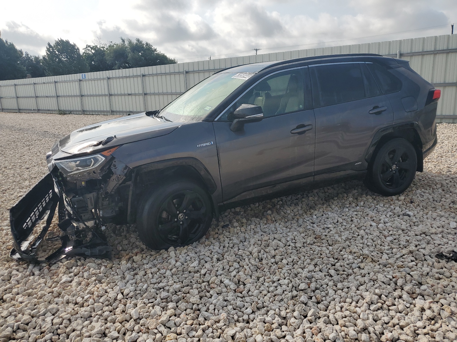 JTMEWRFV0LJ047832 2020 Toyota Rav4 Xse