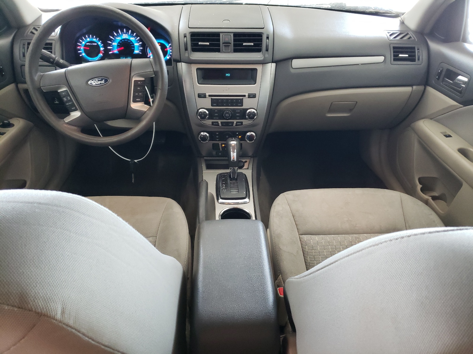 3FAHP0HA7AR392512 2010 Ford Fusion Se