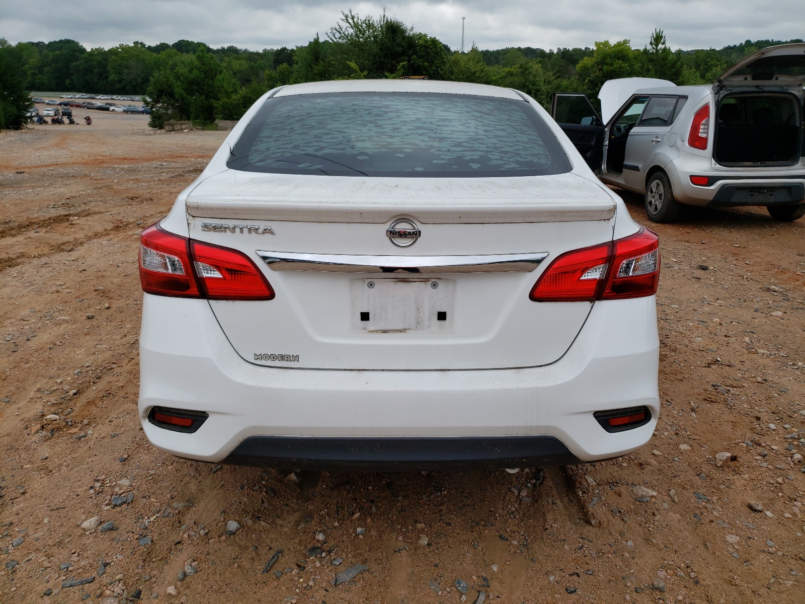 2017 Nissan Sentra S vin: 3N1AB7AP4HY404958