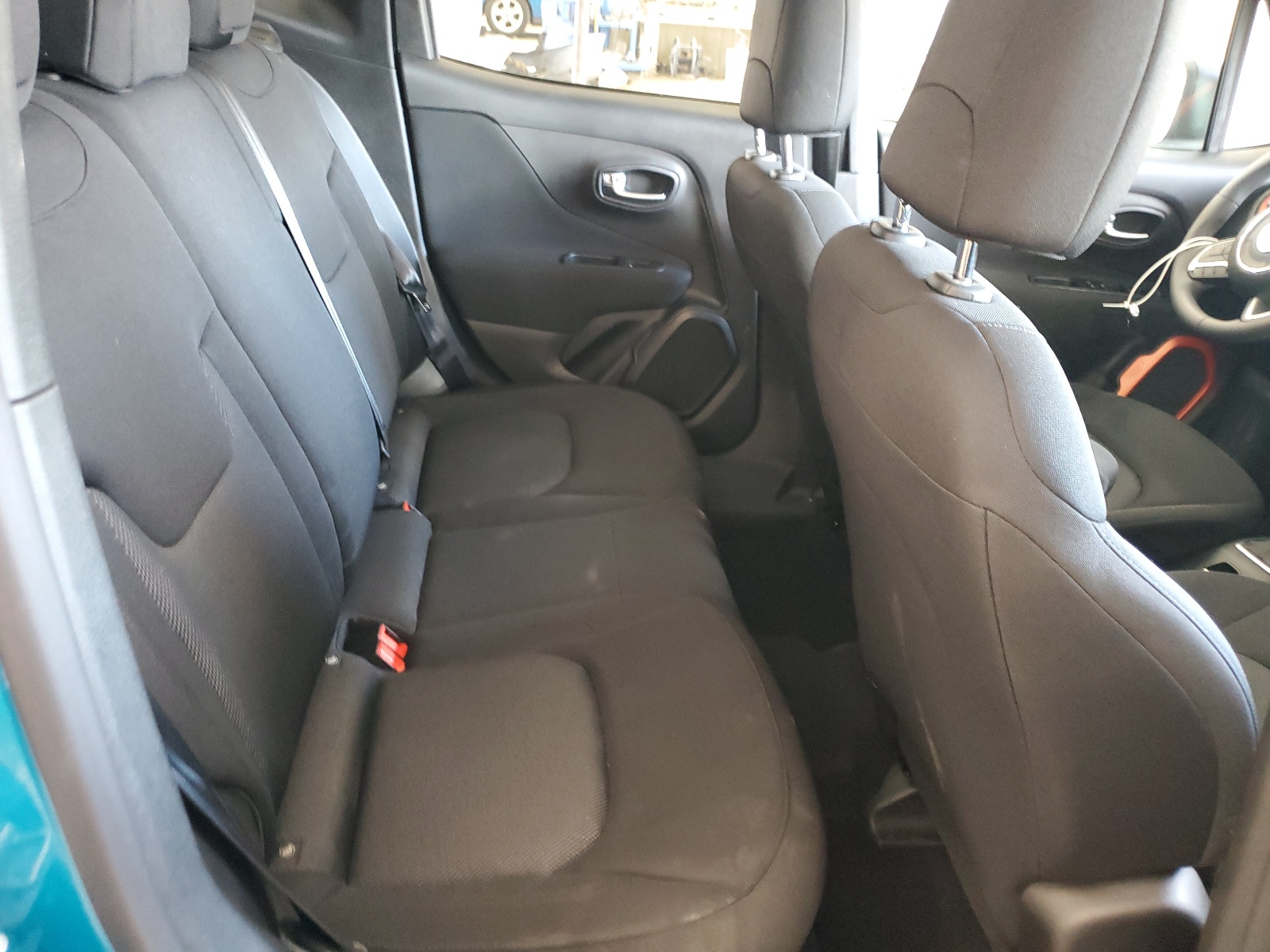 ZACNJDAB1MPM22141 2021 Jeep Renegade Upland 4X4