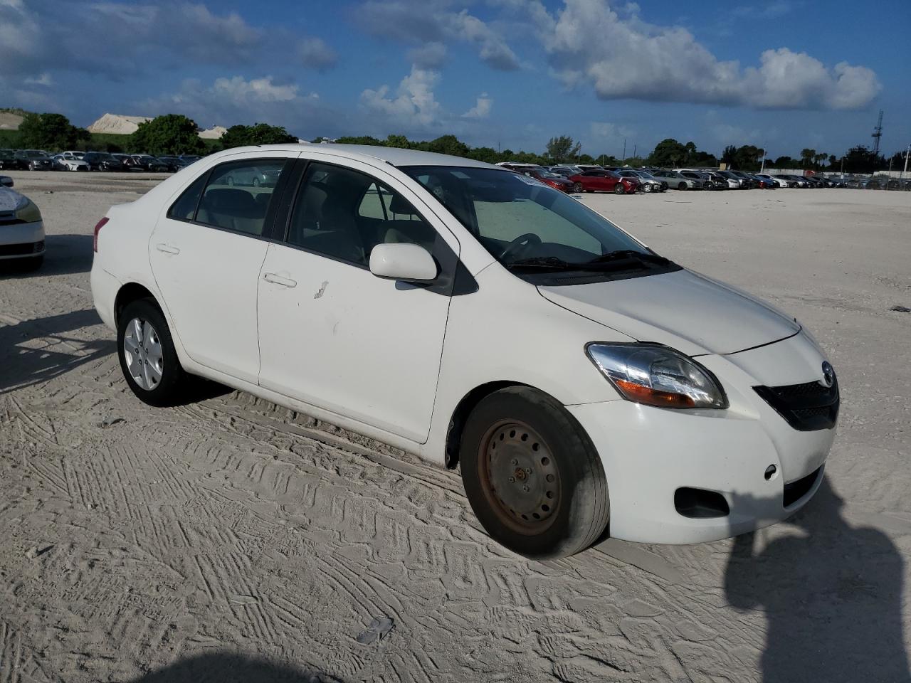 2007 Toyota Yaris VIN: JTDBT923171104383 Lot: 63497744