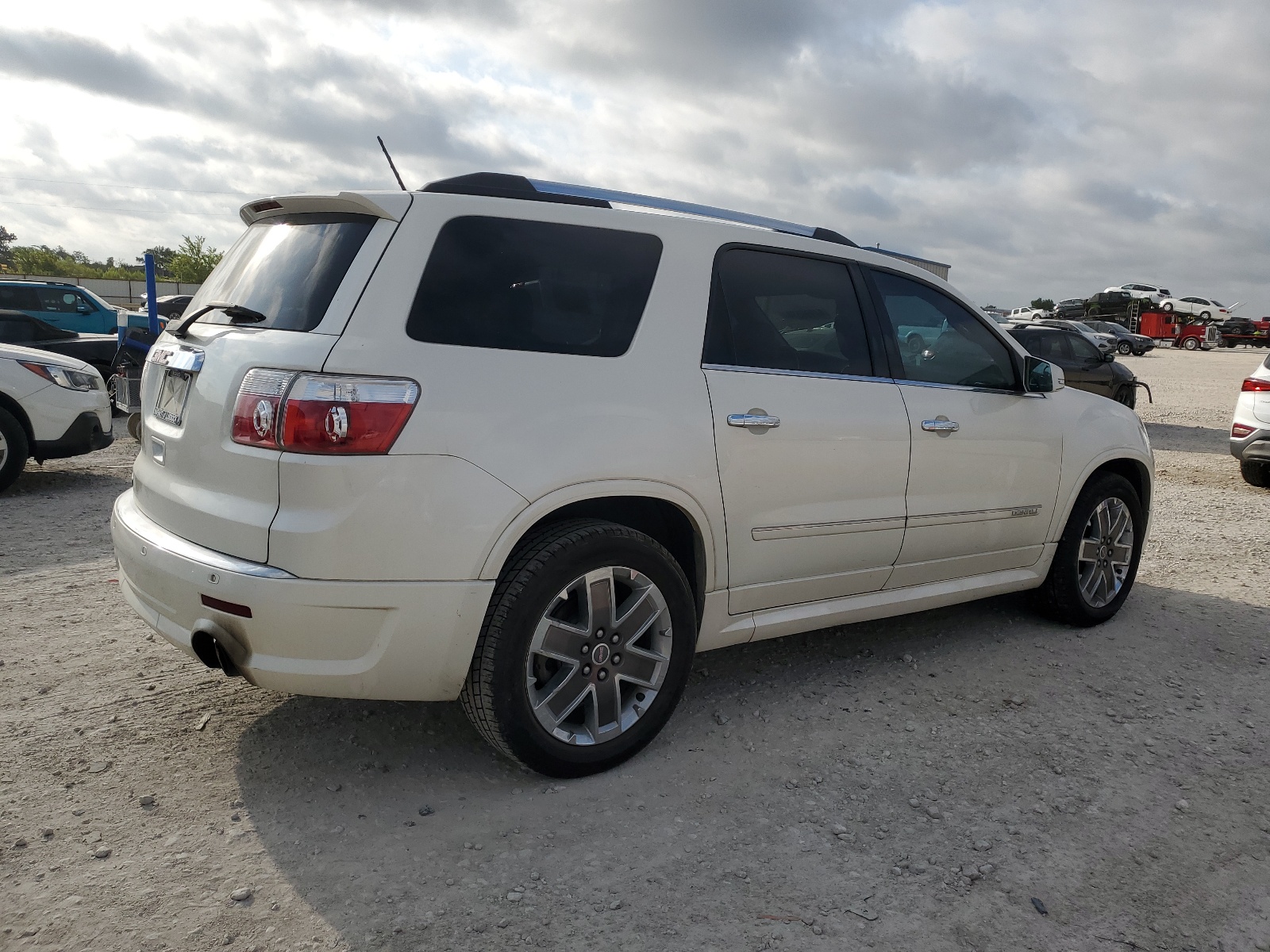 2012 GMC Acadia Denali vin: 1GKKRTED4CJ375467