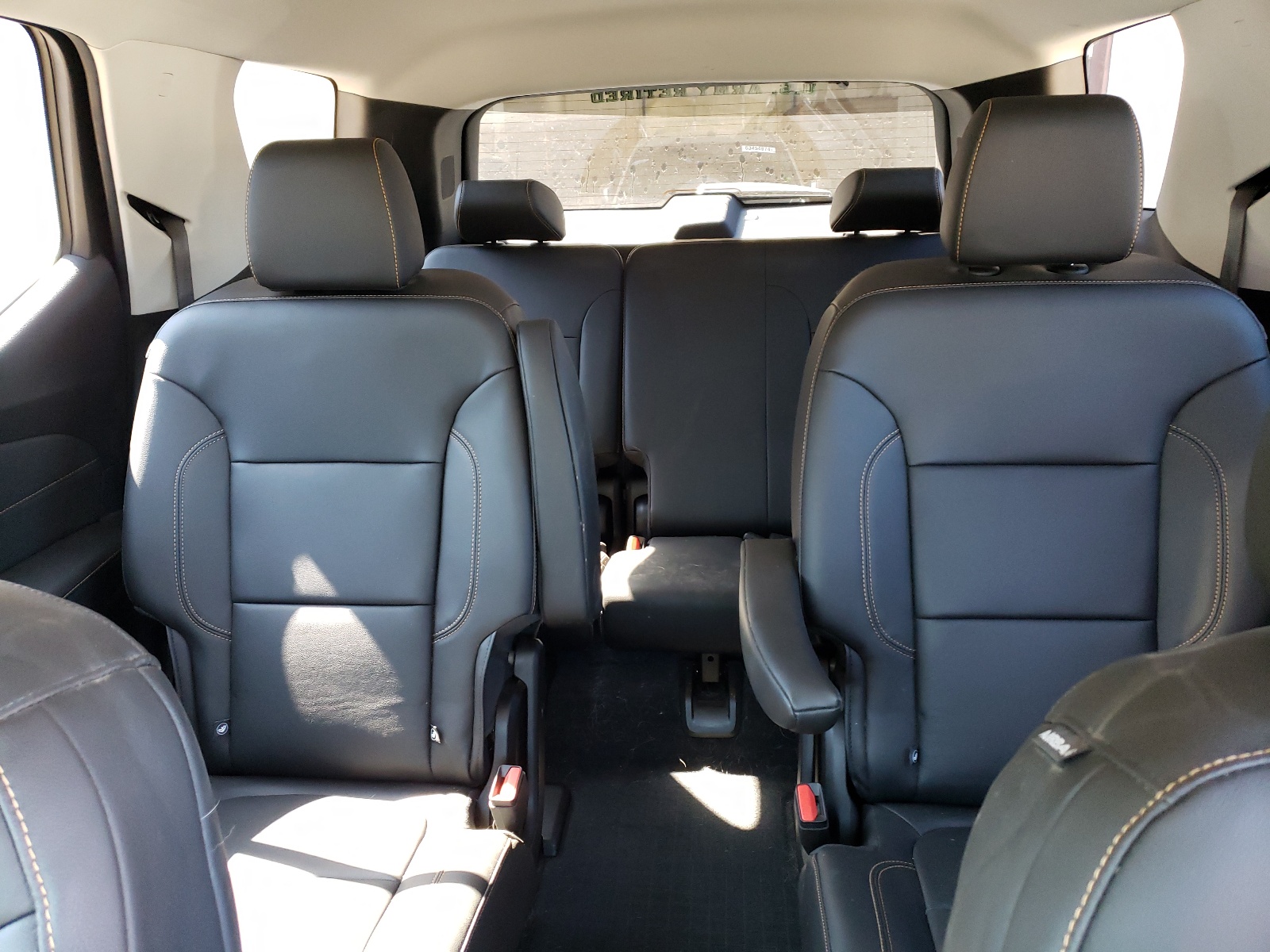 1GNEVHKW8MJ147004 2021 Chevrolet Traverse Lt