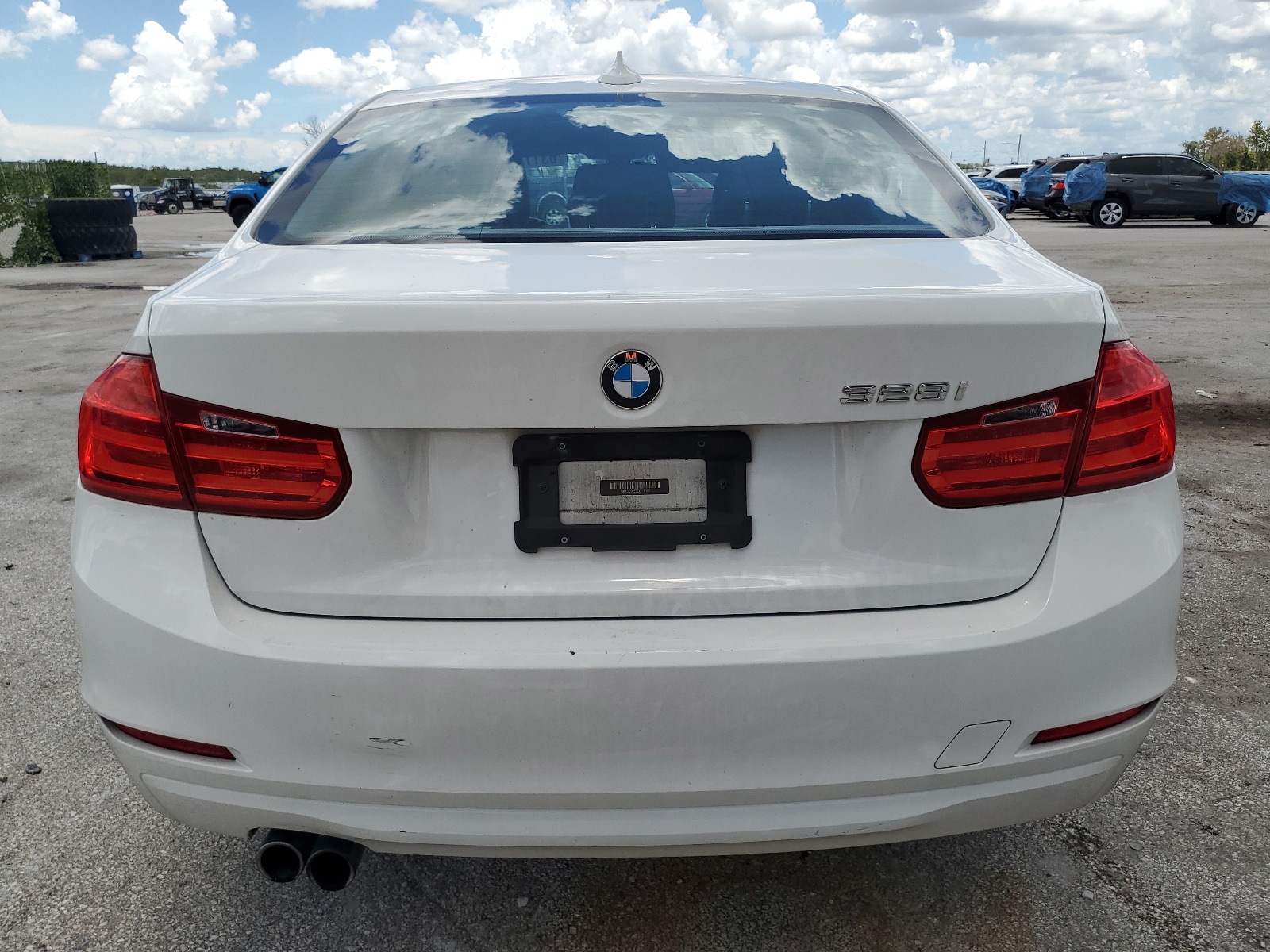 WBA3C1C53EK110163 2014 BMW 328 I Sulev