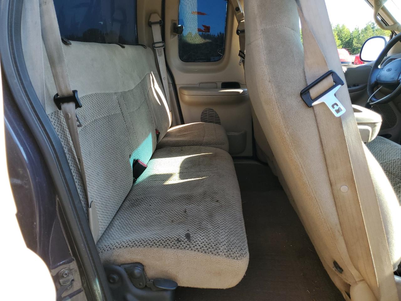 2000 Ford F150 VIN: 1FTRX18W7YNB01309 Lot: 61880194