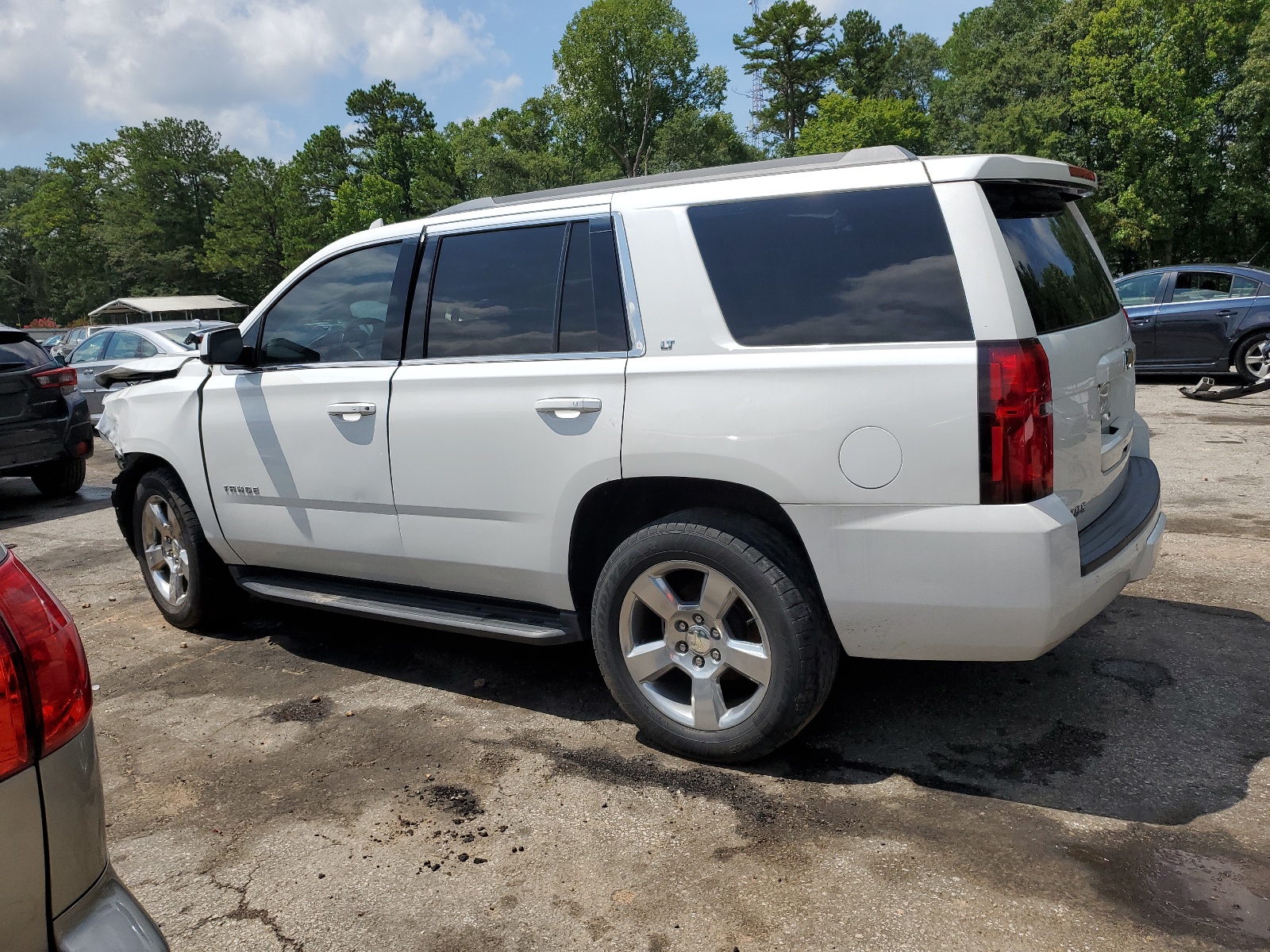 2017 Chevrolet Tahoe C1500 Lt vin: 1GNSCBKC3HR125818