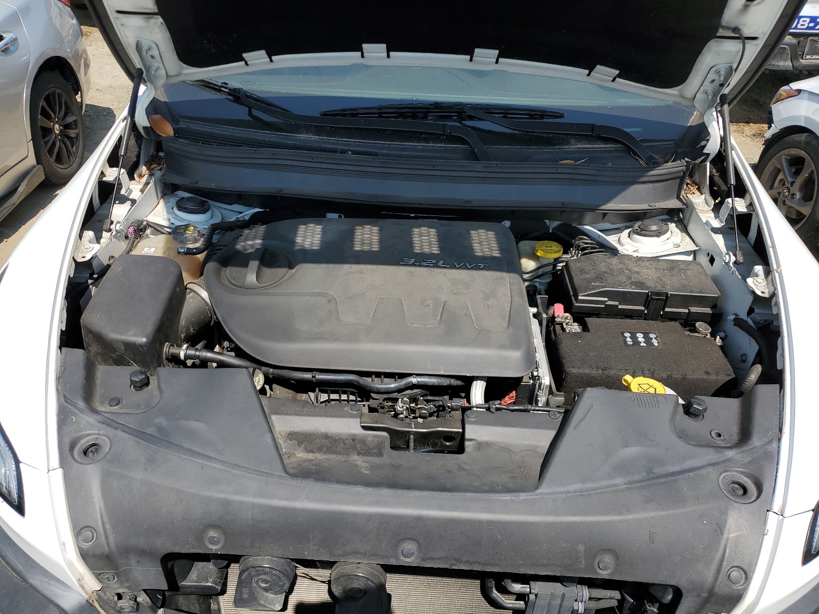 1C4PJMBS9EW249984 2014 Jeep Cherokee Trailhawk