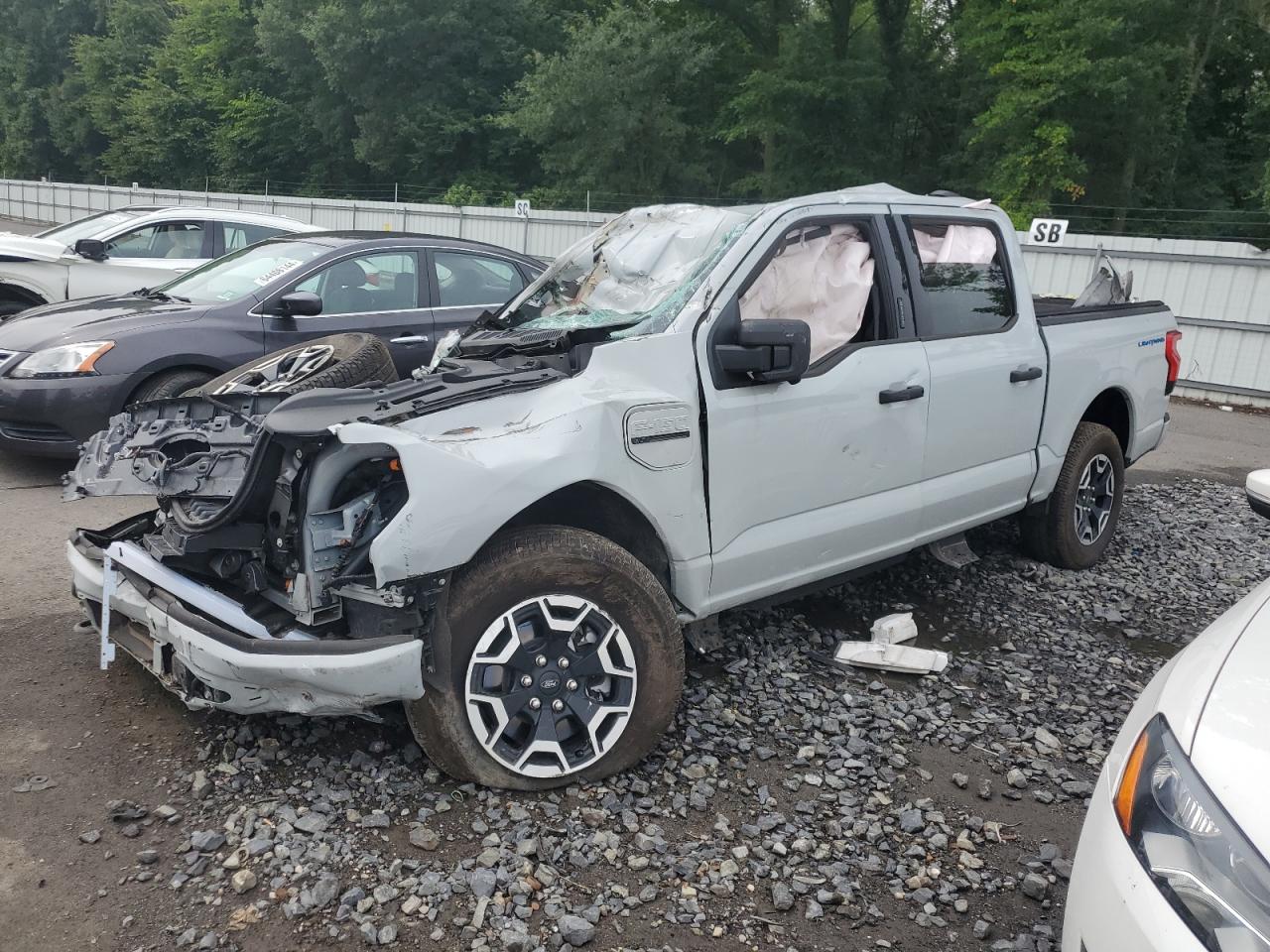 2023 Ford F150 Lightning Pro на продаже в Glassboro, NJ - Frame Damage