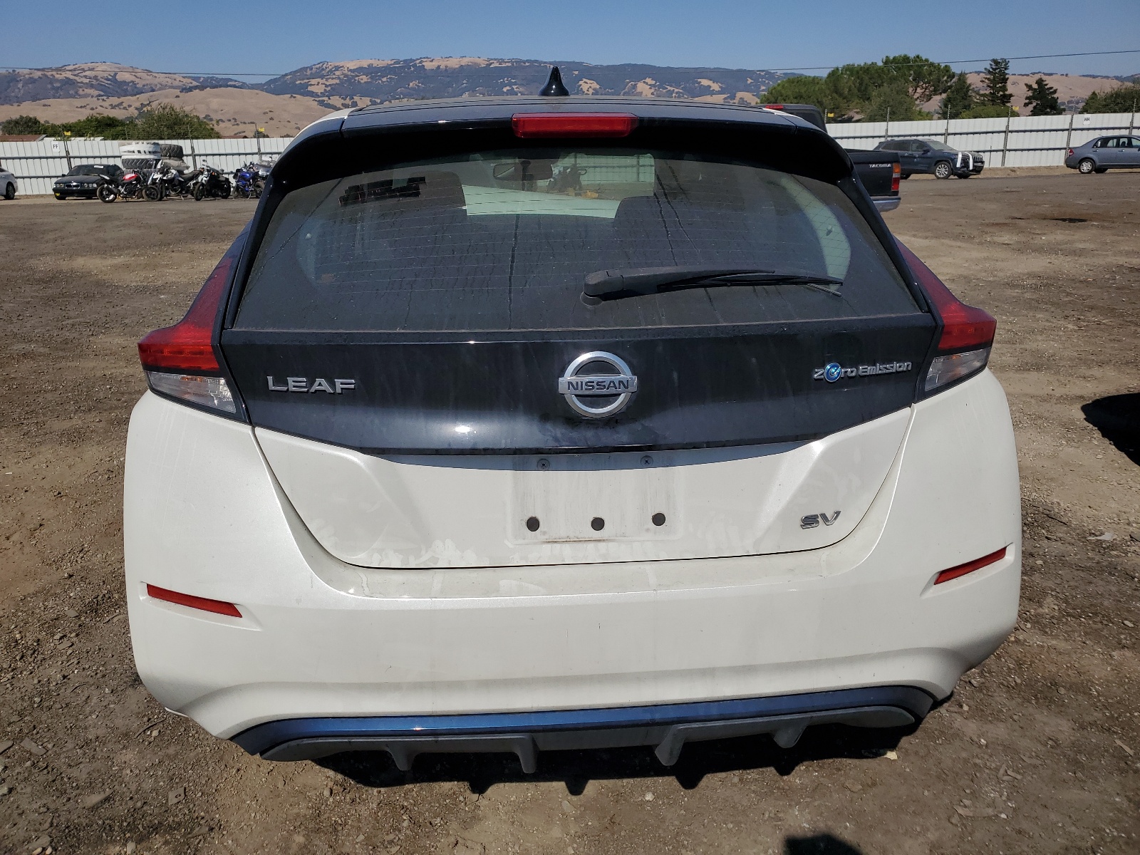 1N4AZ1CP0JC301396 2018 Nissan Leaf S