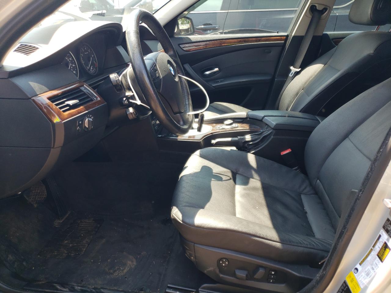 2010 BMW 528 Xi VIN: WBANV1C54AC443088 Lot: 63060534