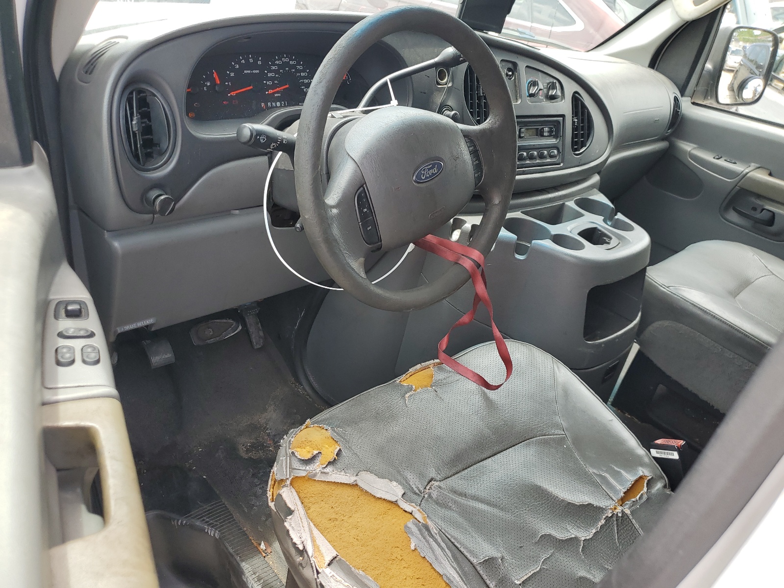 1FTNS24W17DA21453 2007 Ford Econoline E250 Van