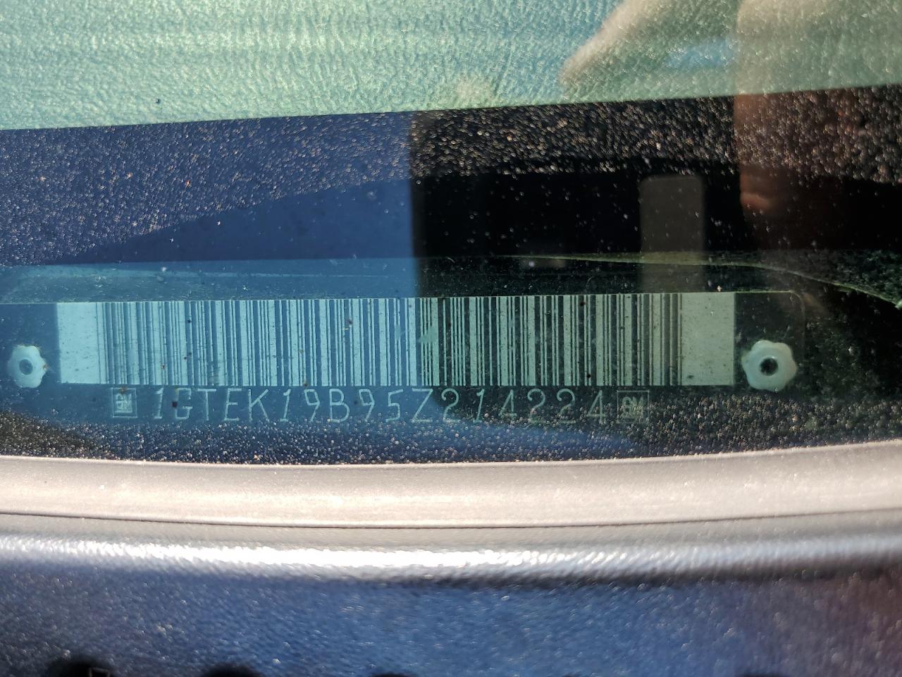 2005 GMC New Sierra K1500 VIN: 1GTEK19B95Z214224 Lot: 62803924
