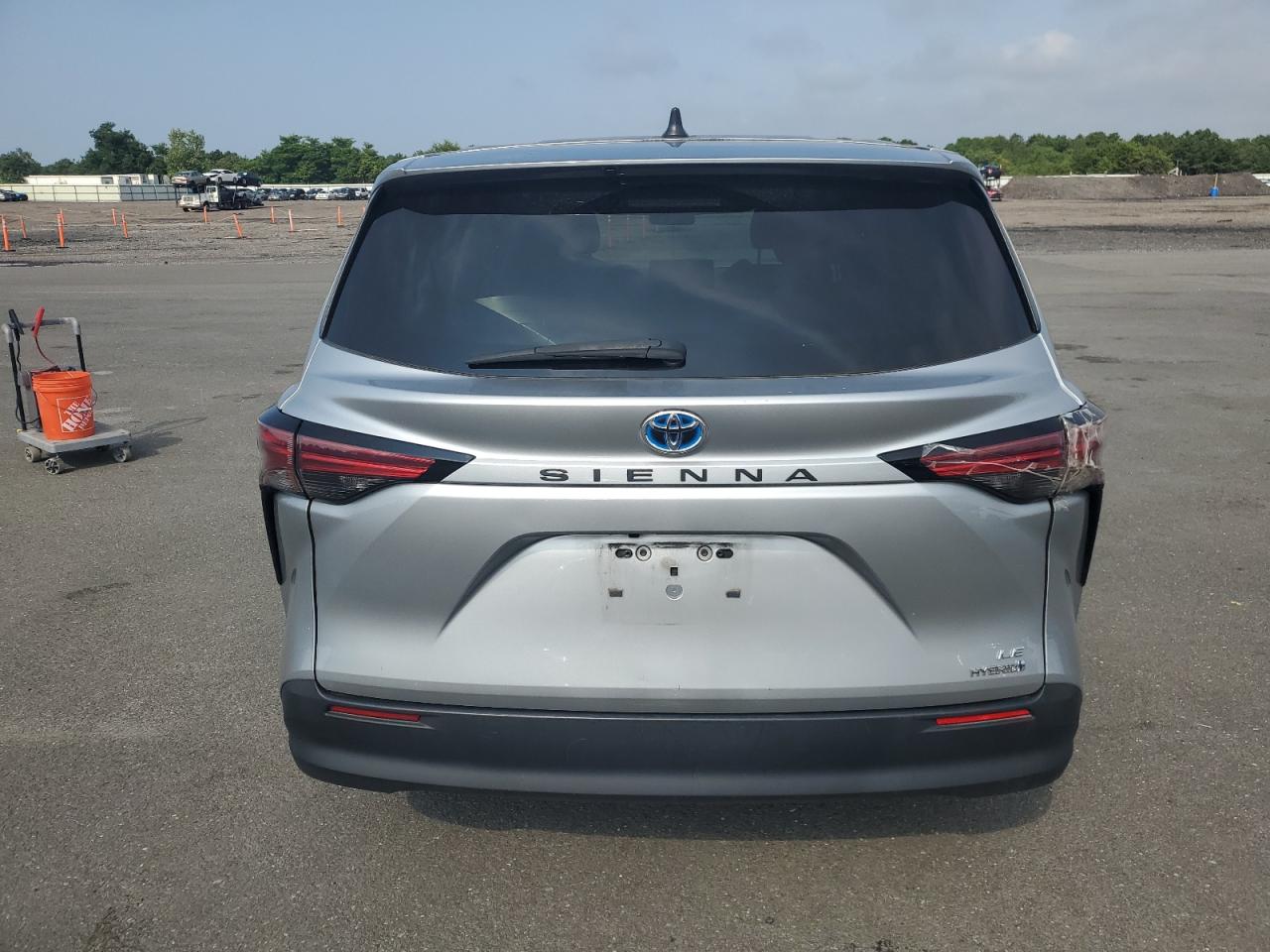 2021 Toyota Sienna Le VIN: 5TDKRKEC7MS016065 Lot: 64477294