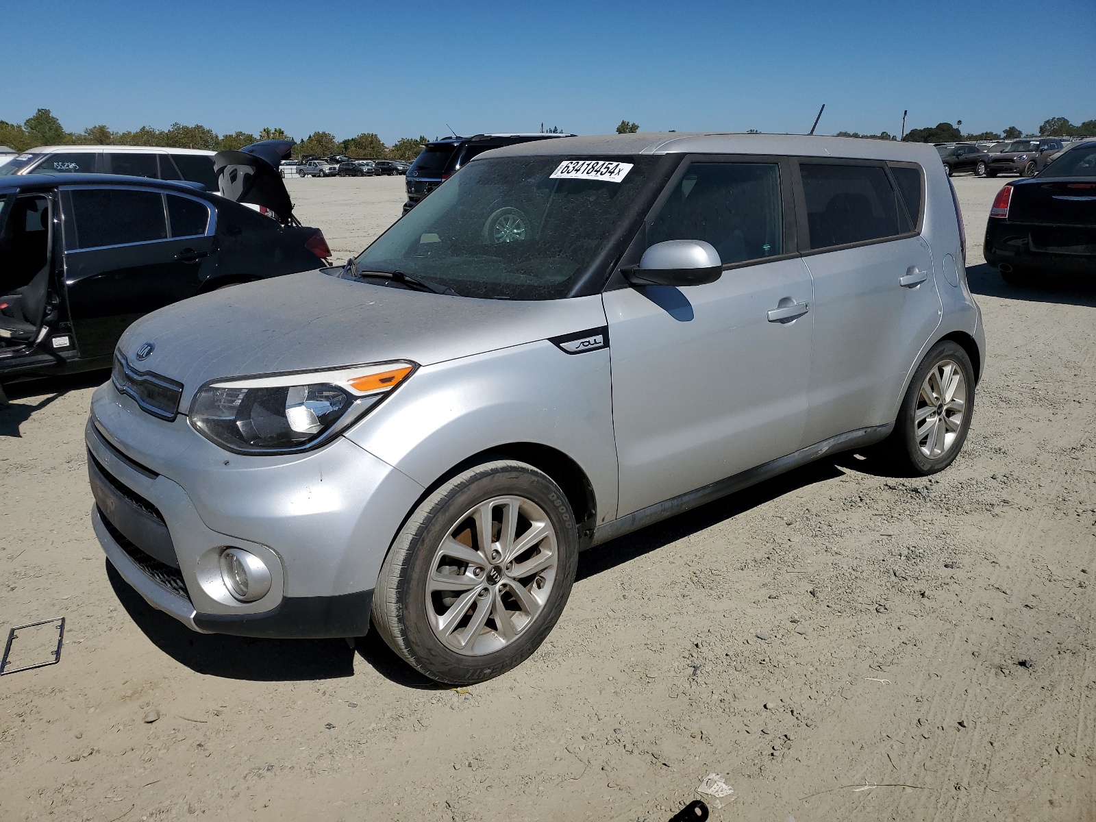 2017 Kia Soul + vin: KNDJP3A53H7464589