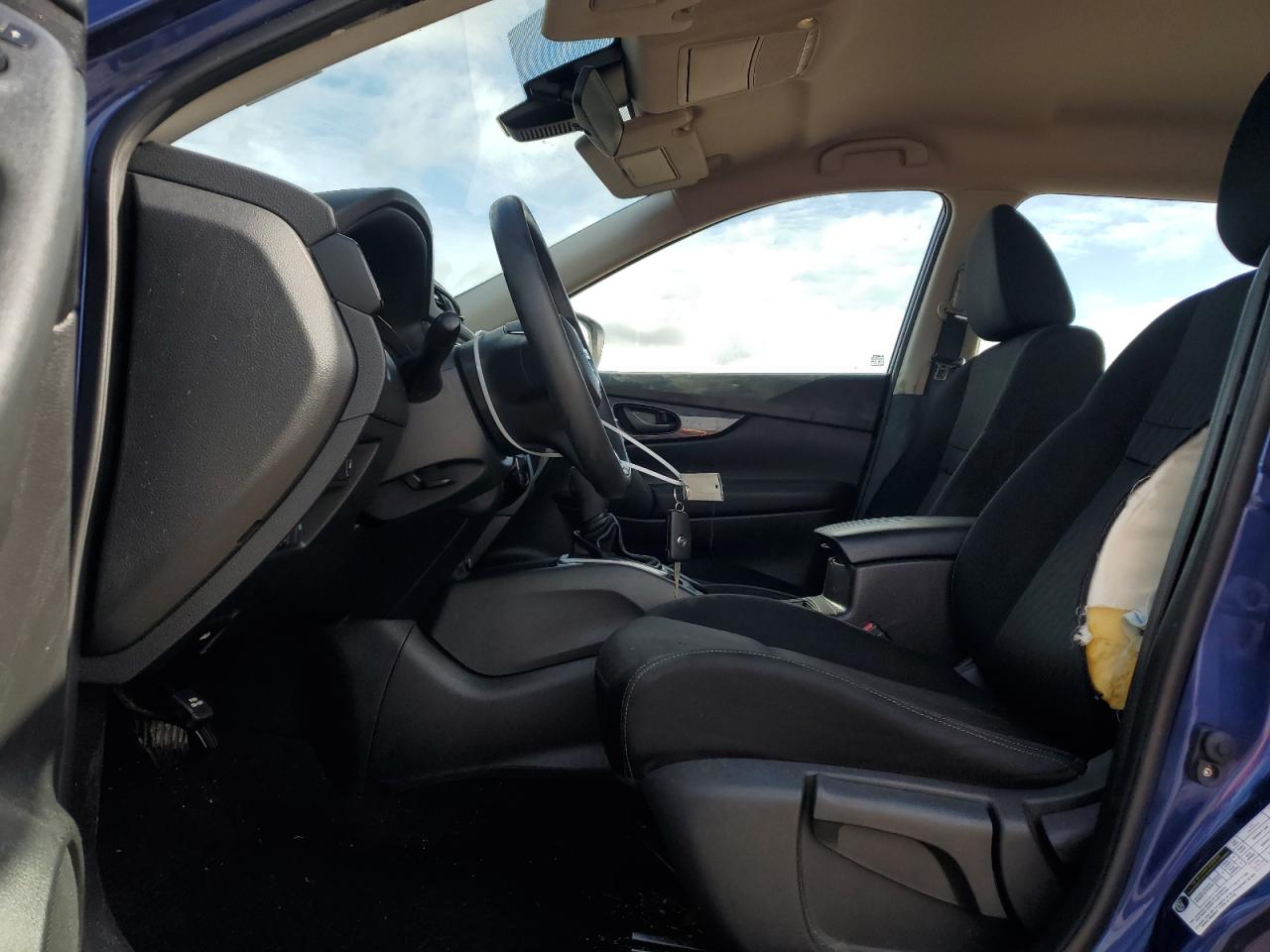 2019 Nissan Rogue S VIN: KNMAT2MV5KP526941 Lot: 64316874