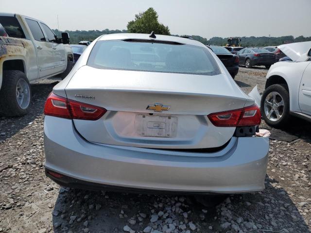  CHEVROLET MALIBU 2017 Srebrny