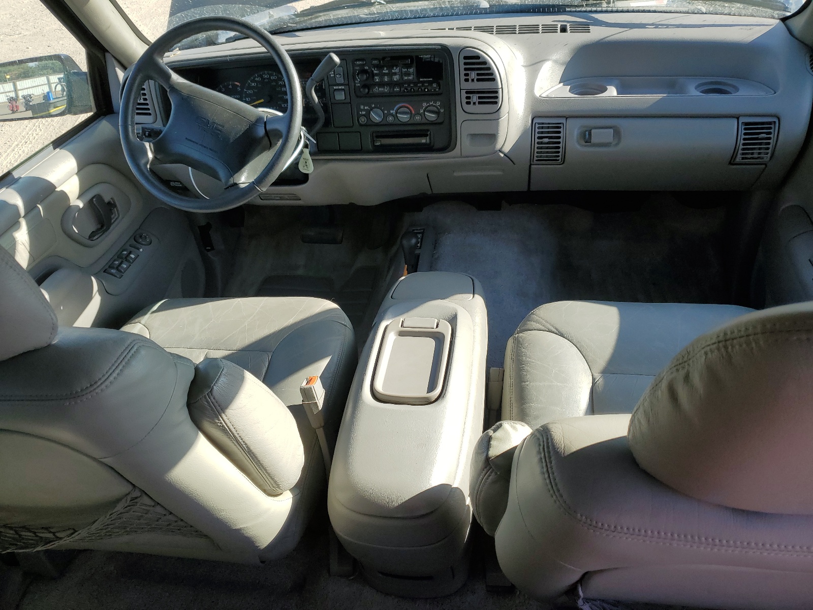 1GKGK26N1SJ768157 1995 GMC Suburban K2500