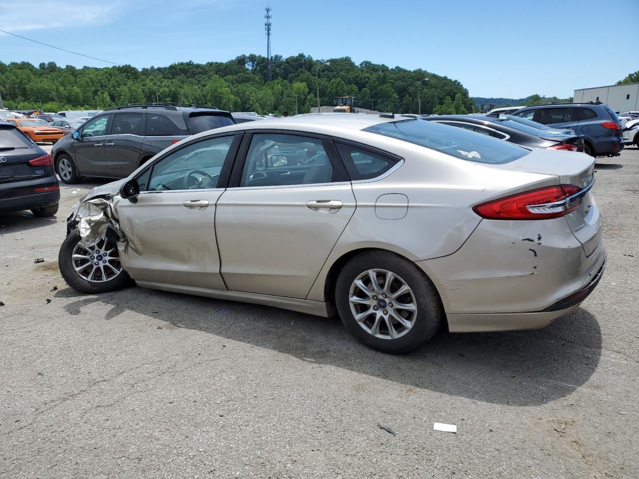 2017 Ford Fusion S VIN: 3FA6P0G77HR185643 Lot: 61291524