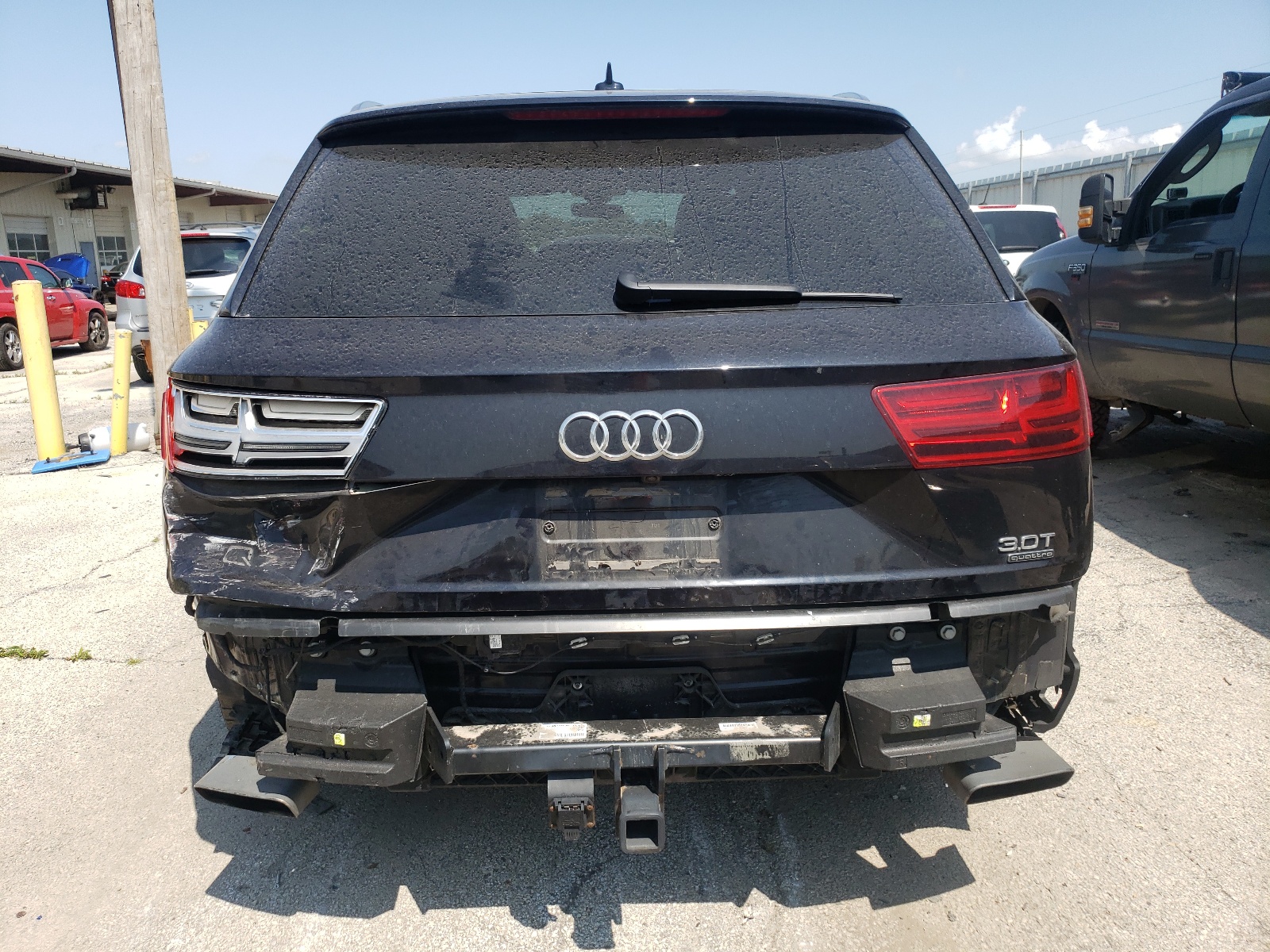 WA1VAAF73JD033009 2018 Audi Q7 Prestige