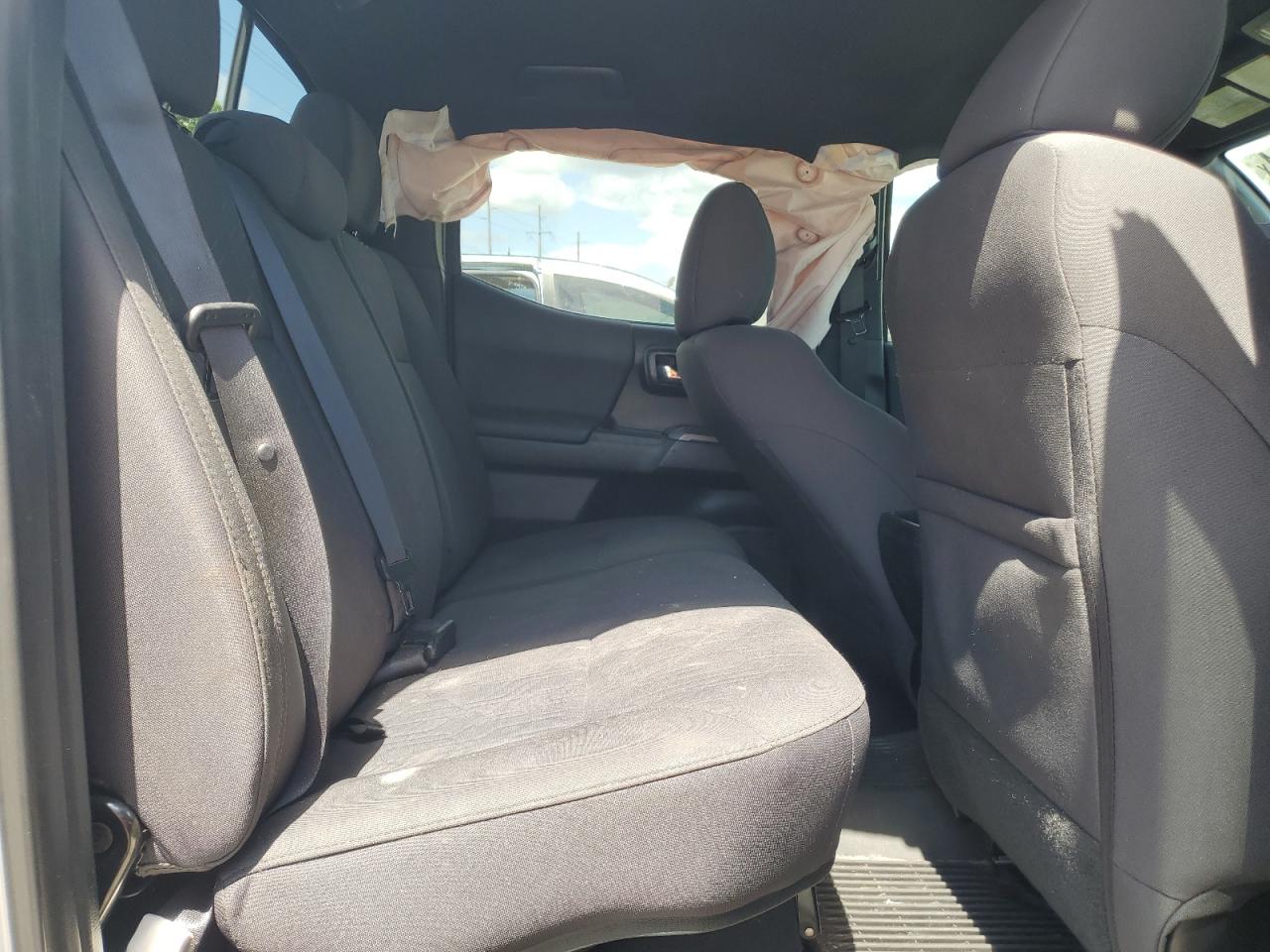 2018 Toyota Tacoma Double Cab VIN: 5TFCZ5AN8JX144527 Lot: 63968734